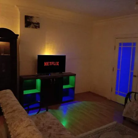 M3B Lovely Three Bedrooms And One Living Room With Full Kitchen, Walking Distance To Metrobus