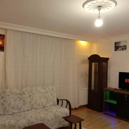 M3B Lovely Three Bedrooms And One Living Room With Full Kitchen, Walking Distance To Metrobus Apartment Istanbul